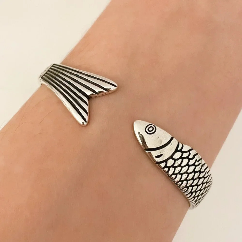 925 Sterling Silver Cuff Bracelet Fish Bracelet Modern Silver Bangle Bracelet - Picture 3 of 8